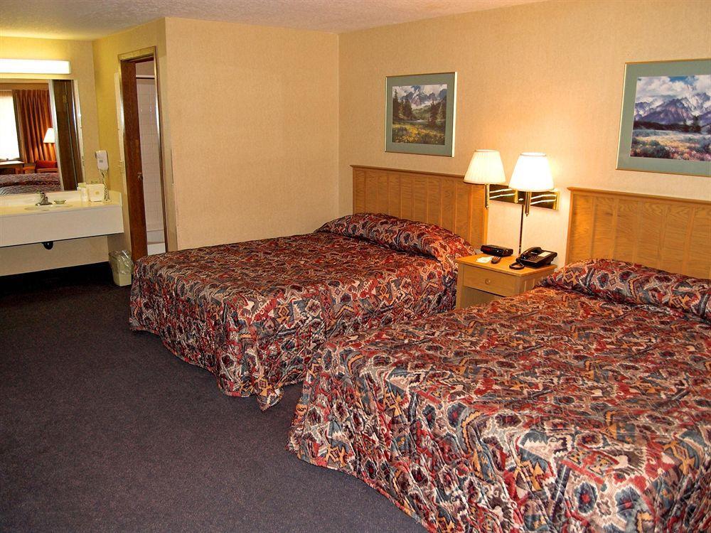 Travelodge By Wyndham Pioneer Villa Halsey Room photo